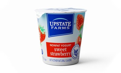 Upstate Farms Strawberry Nonfat Yogurt 8 oz