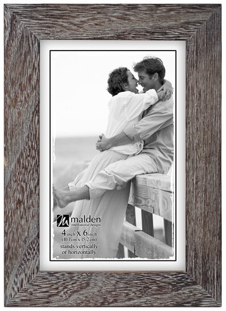 Malden Ridge Linear Distressed Frame - Gray